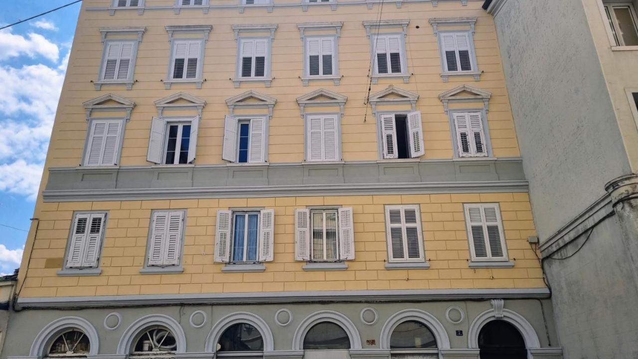 Handcrafted Design Trieste Extérieur photo